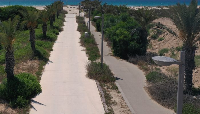 טיילת חוף, קרית ים